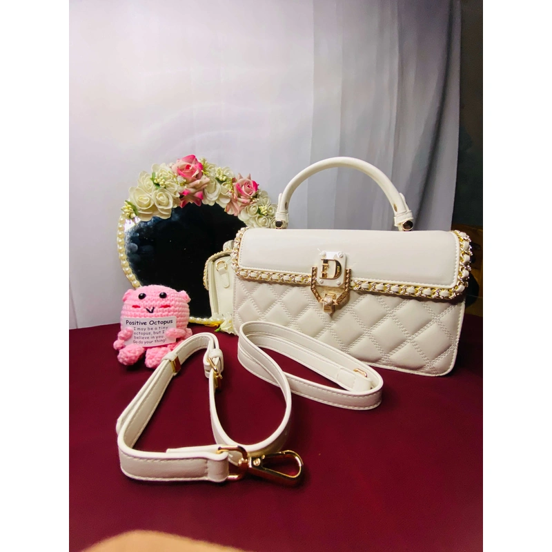China Imported Premium White Ladies Handbag 🤍
